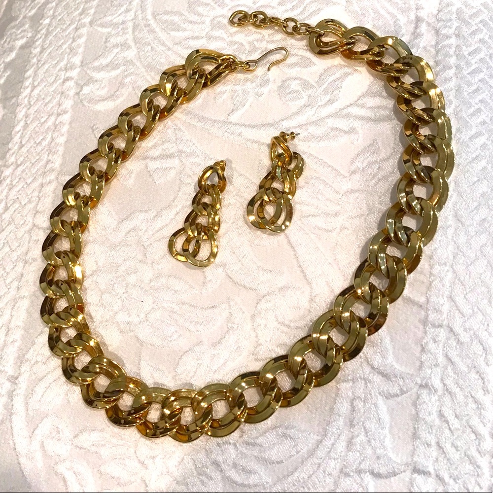 Monet jewelry set
